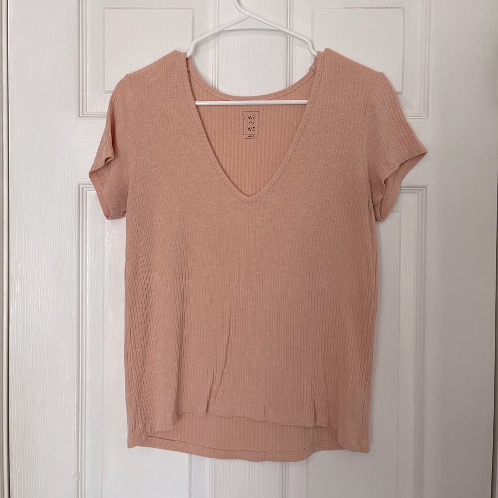 Me to We L PacSun peach ribbed v neck tee